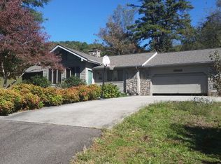 1027 Fairview Rd, Sylva, NC 28779