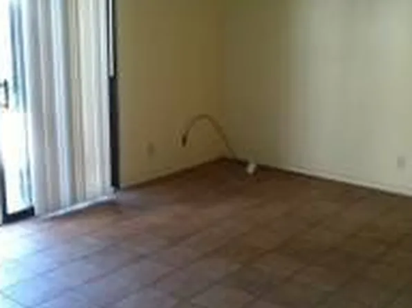 6810 Wilderness Ct, Stockton, CA 95219
