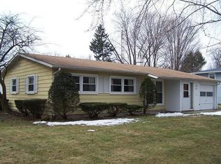 601 W 66th Pl, Merrillville, IN 46410