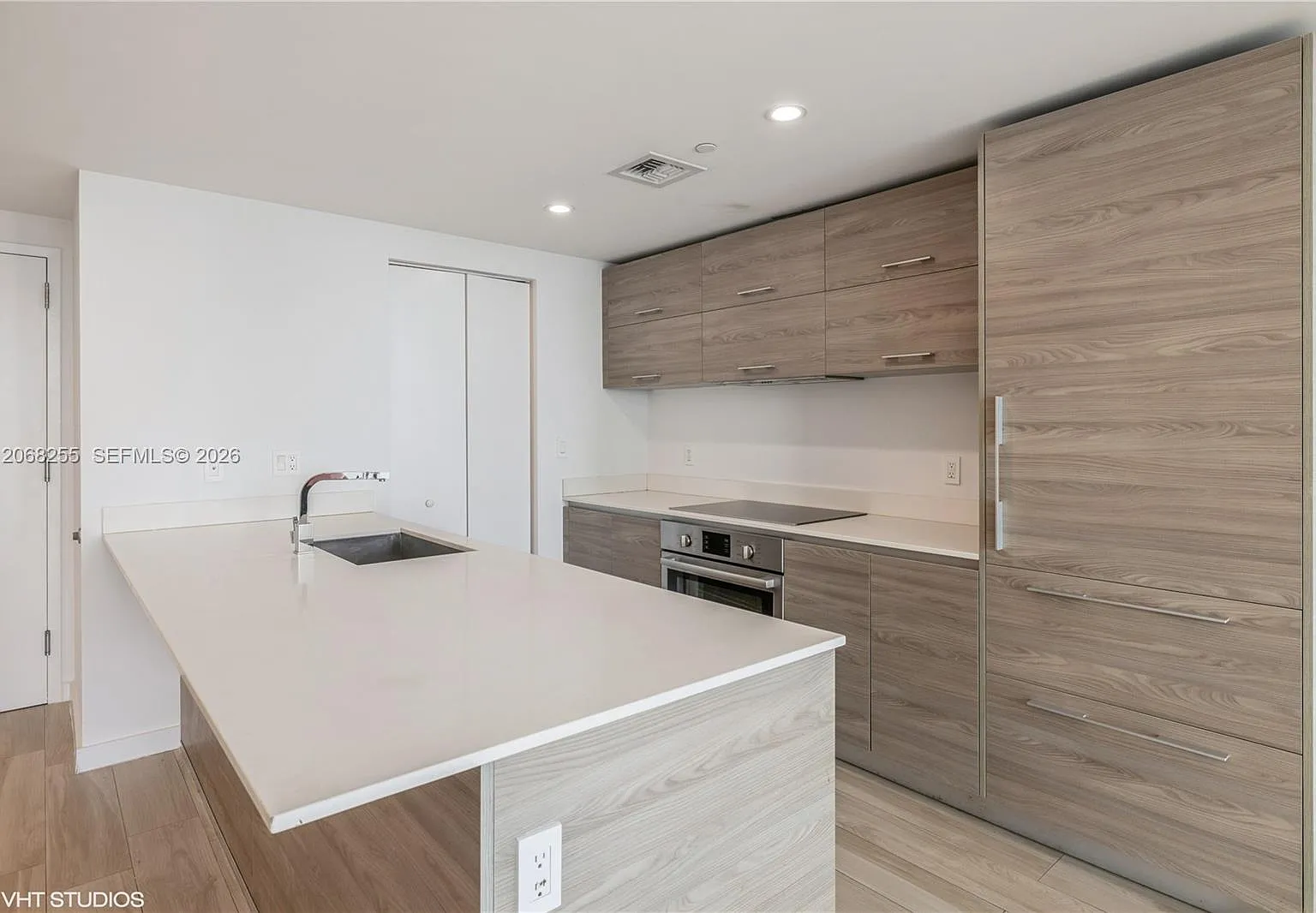 1300 S Miami Avenue Condo — Photo 4