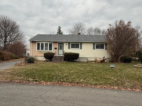 11 Flaum Drive, West Haven, CT 06516