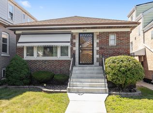 5246 S Kilpatrick Ave, Chicago, IL 60632