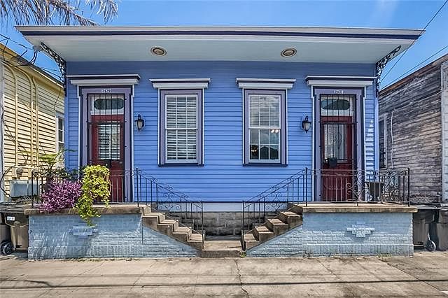1st image of 2431 Burgundy St