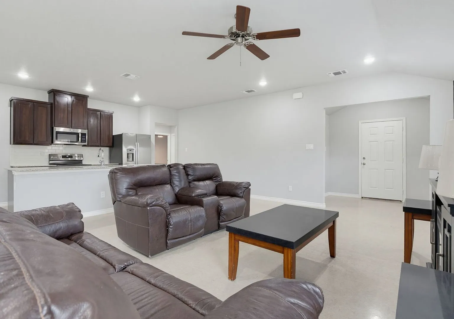 1645 Dryden Ave — Photo 4