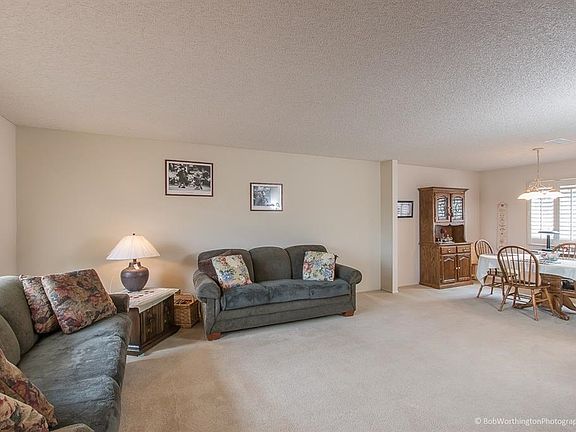 5th image of 2076 Ventana Way