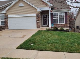 219 Belmonte Cir, O'Fallon, MO 63368