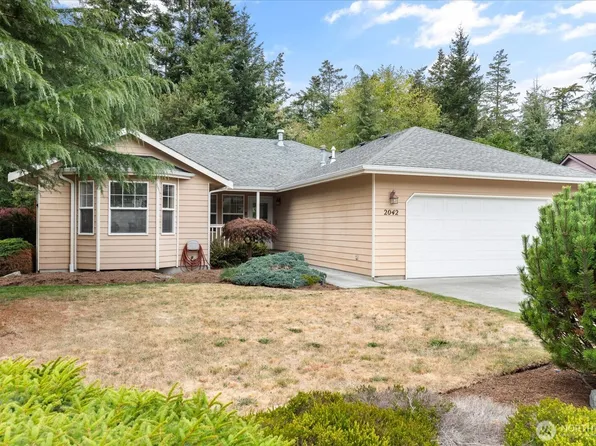 2042 Doe Drive, Oak Harbor, WA 98277
