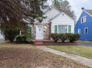 345 Wendhurst Dr, Rochester, NY 14616