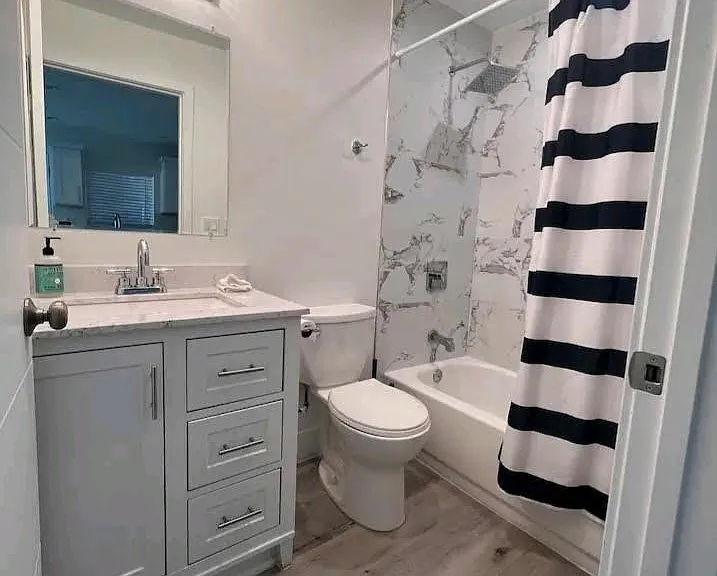 8549 1/2 Elizalde Ave — Photo 9