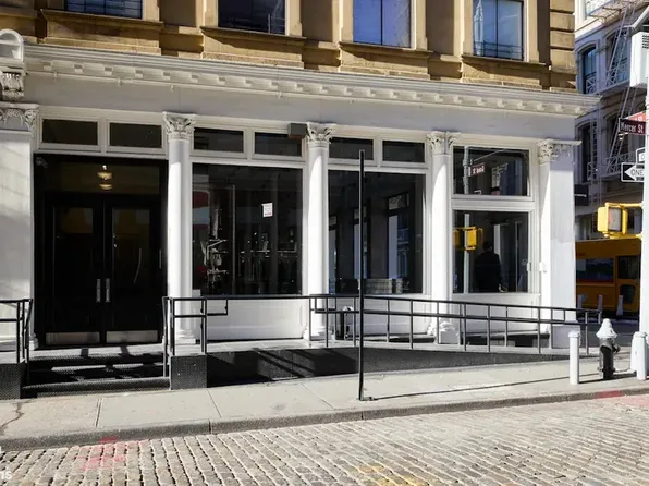 35 Mercer Street image 10 of 11