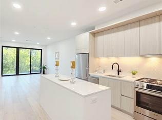 2209 S 1st St #323, Austin, TX 78704