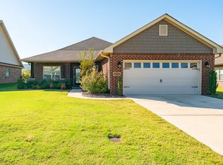 3028 Greenway Cir SE, Owens Cross Roads, AL 35763