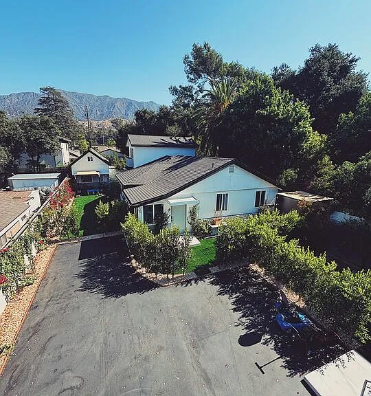 713 Devirian Pl — Photo 19
