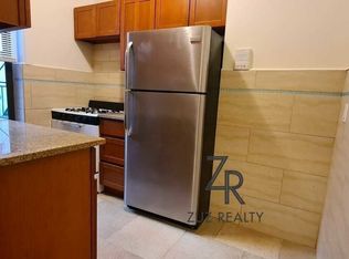 785 E 2nd St #1FF, Brooklyn, NY 11218
