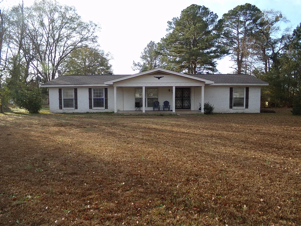 706 Warpath Rd