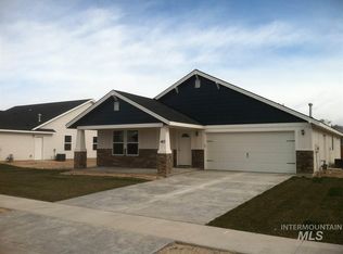 2079 Scotch Pine Dr, Middleton, ID 83607