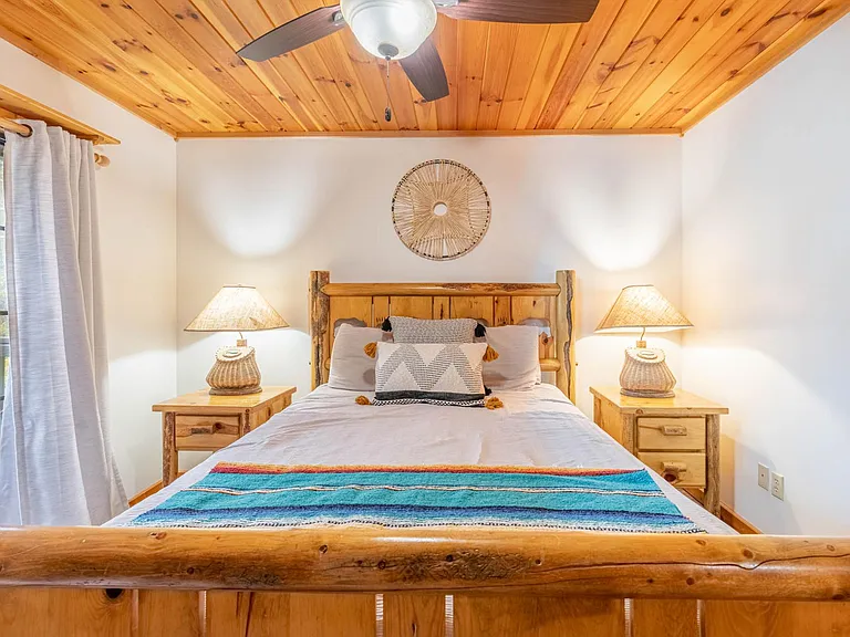 810 Cabin Creek Way — Photo 12