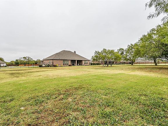 3rd image of 11003 Chriswood Drive