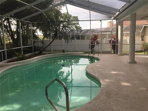4th image of 5240 Bloomfield Blvd
