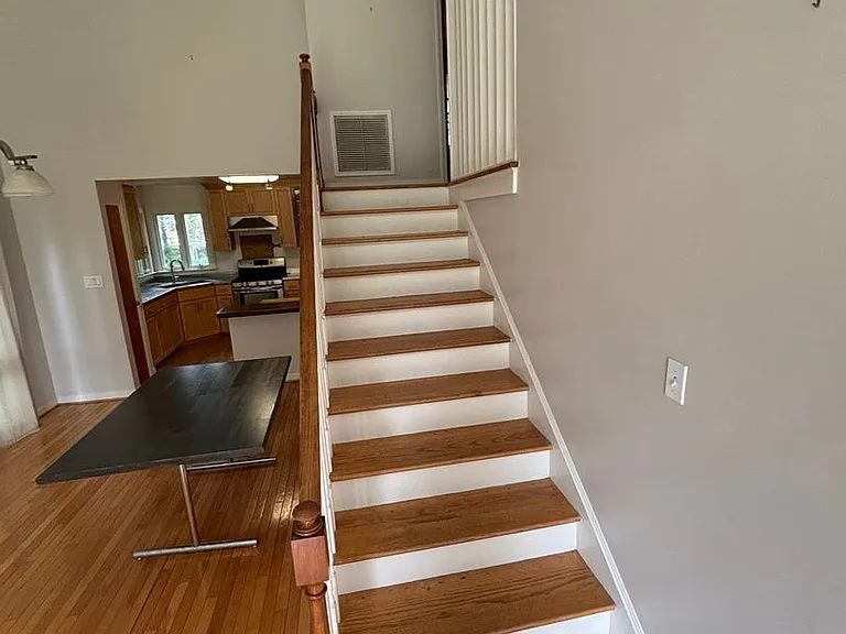 2312 Bedford Ave — Photo 11