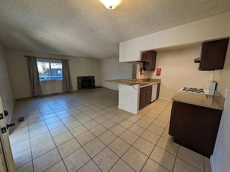41753 Switzerland Dr #B — Photo 12