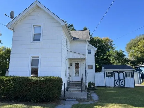 50 Prospect St, Gouverneur, NY 13642