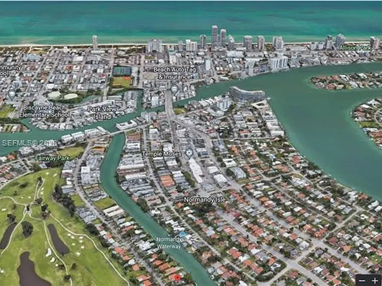 540 S Shore Dr — Photo 45