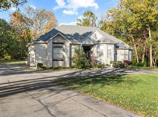 691 Covington Grove Blvd, Bowling Green, KY 42104