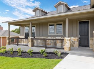 1435 Cottonwood Rd, Fischer, TX 78623