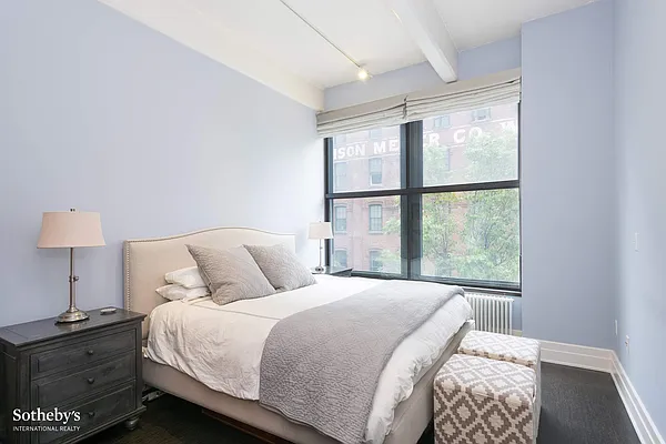 Sold by Sotheby's International Realty | media 21