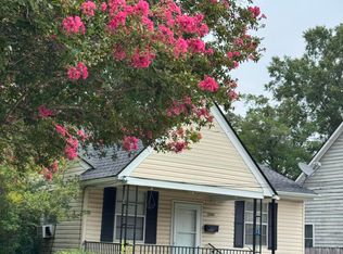 3545 Admiral Dr, North Charleston, SC 29405