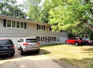 520 Ellis Ln, Golden Valley, MN 55427