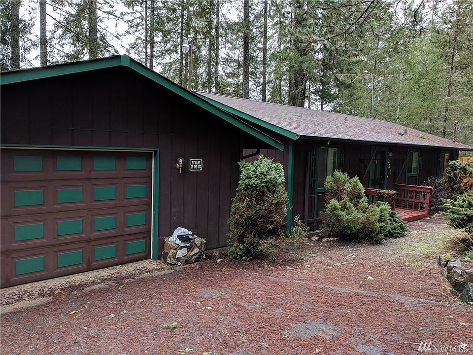 1st image of 221 E Emerald Lake Dr W