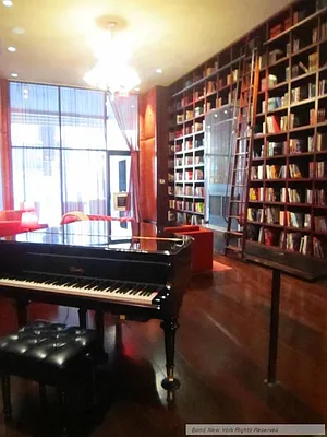 Rented by Bond New York | media 28