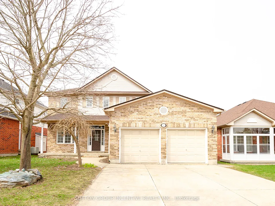 38 Harwood Dr #UPPER