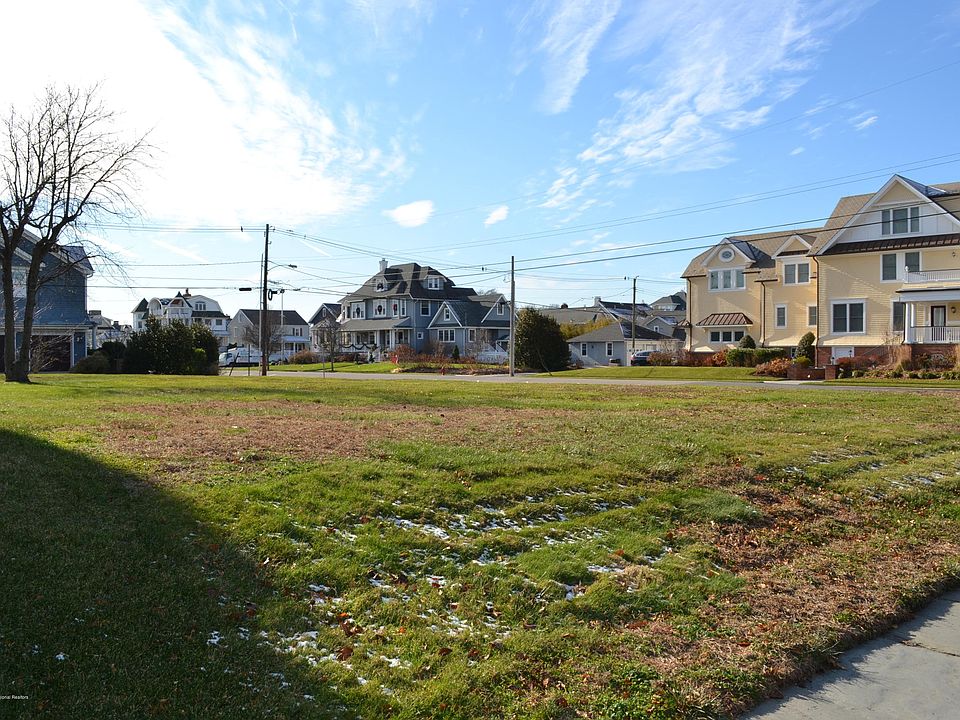 1st image of 41 Sylvania Ave