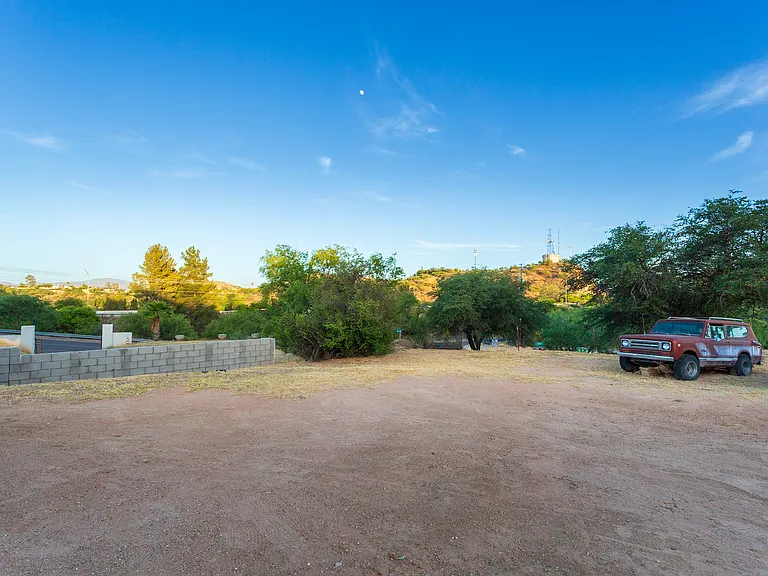 535 N Cimarron St — Photo 48