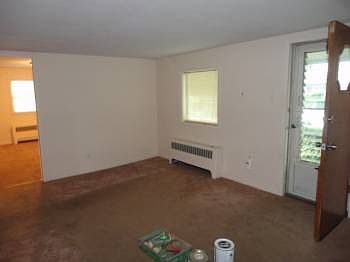 5th image of 51 Clement St