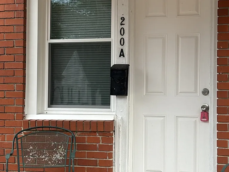 200A N Virginia Ave — Photo 5