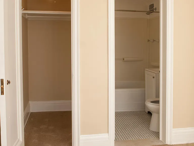 520 Clay Ave #3404 — Photo 12