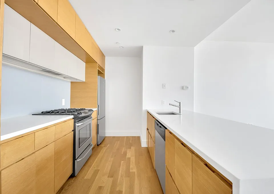 150 4th Ave #4F
