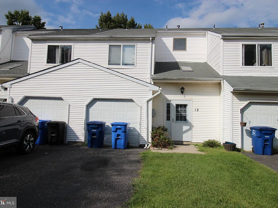 12 Coriander Dr