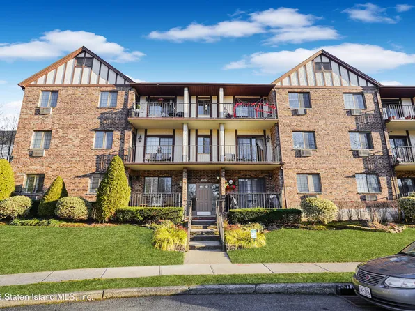 120 Devon Loop APT 6, Staten Island, NY 10314