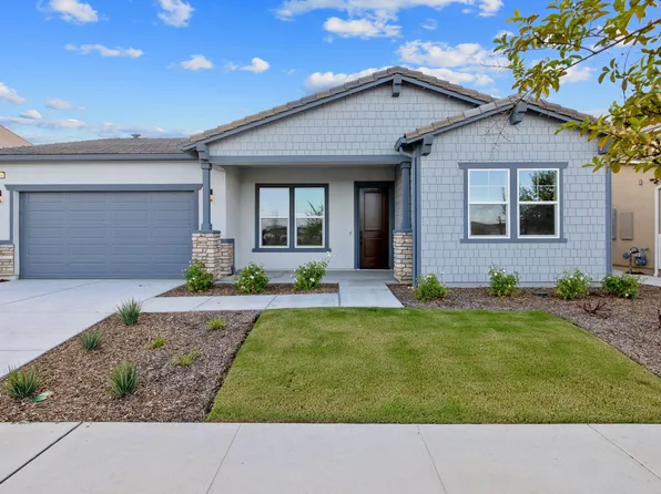 2190 NW Mitchell Street, Hanford, CA 93230