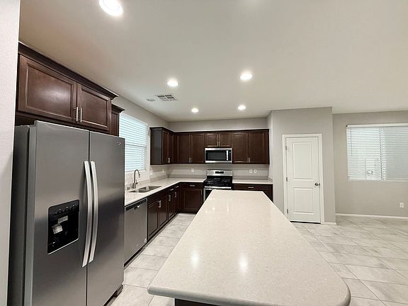 5th image of 5610 Penny Pond St