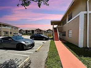10008 Twin Lakes Dr #36-A — Photo 32