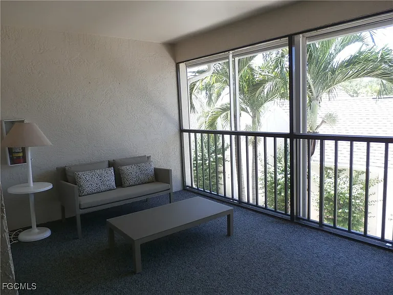 16301 Kelly Woods Dr #205 — Photo 3
