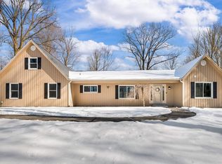 67766 Lilac Rd, Lakeville, IN 46536