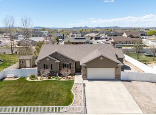 4519 N Half Mile Rd, Enoch, UT 84721