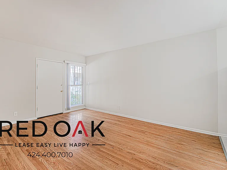 6655 Franklin Ave #11 — Photo 6